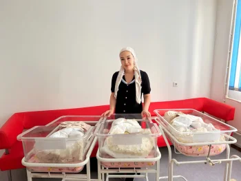 Үшем келді өмірге