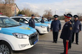 Қызылордалық полицейлерге жаңа қызметтік автокөліктер берілді