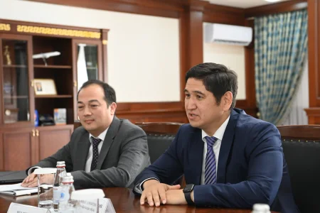 «Бәйтерек» ғарыш-зымыран кешенінің құрылысы талқыланды