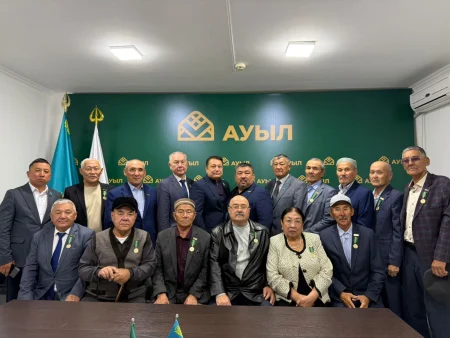 Қарттарға құрмет көрсетілді